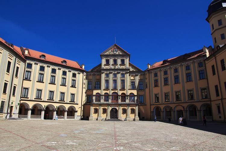 Автобус| Новый год в Минске: в гостях у белорусской зимы и гостеприимства из Твери