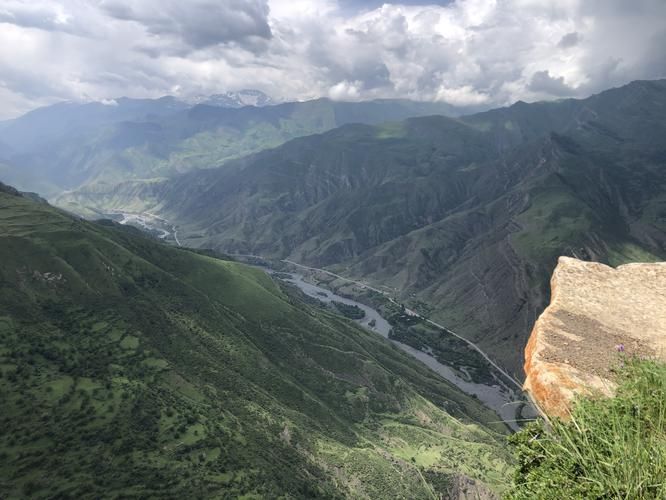 Дедушка Эльбрус зовёт — путь начинается с чая у костра