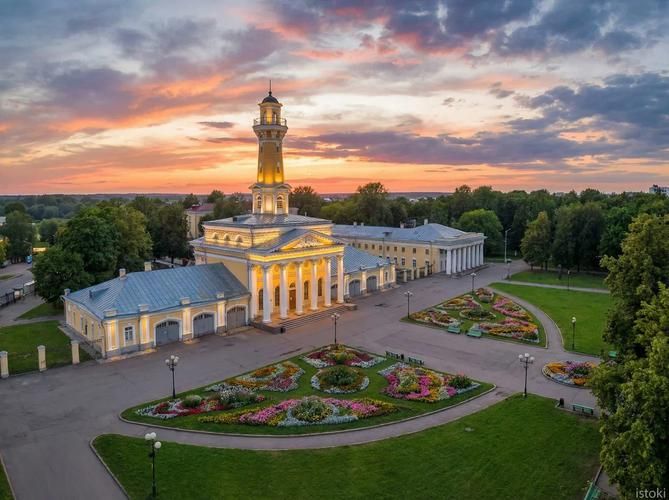 Автобус | Вологодская сказка: от кружев до седых монастырей