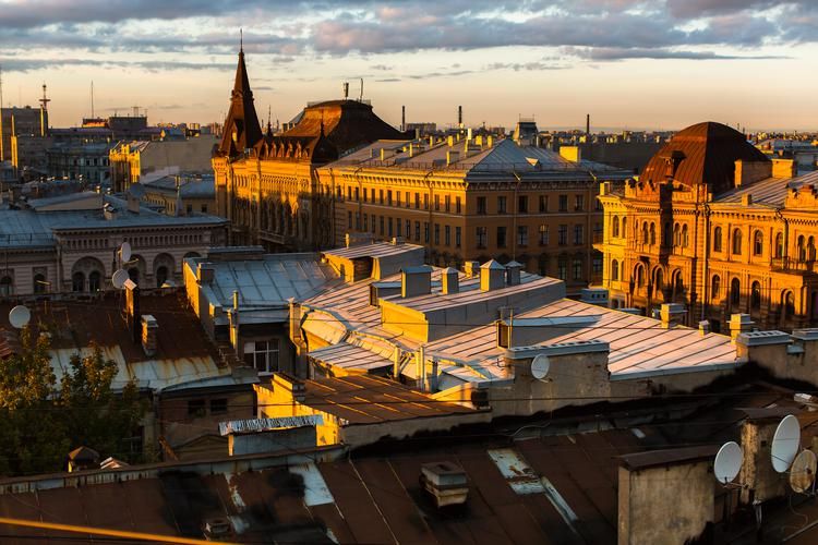 Магия белых ночей: выходные в Петербурге